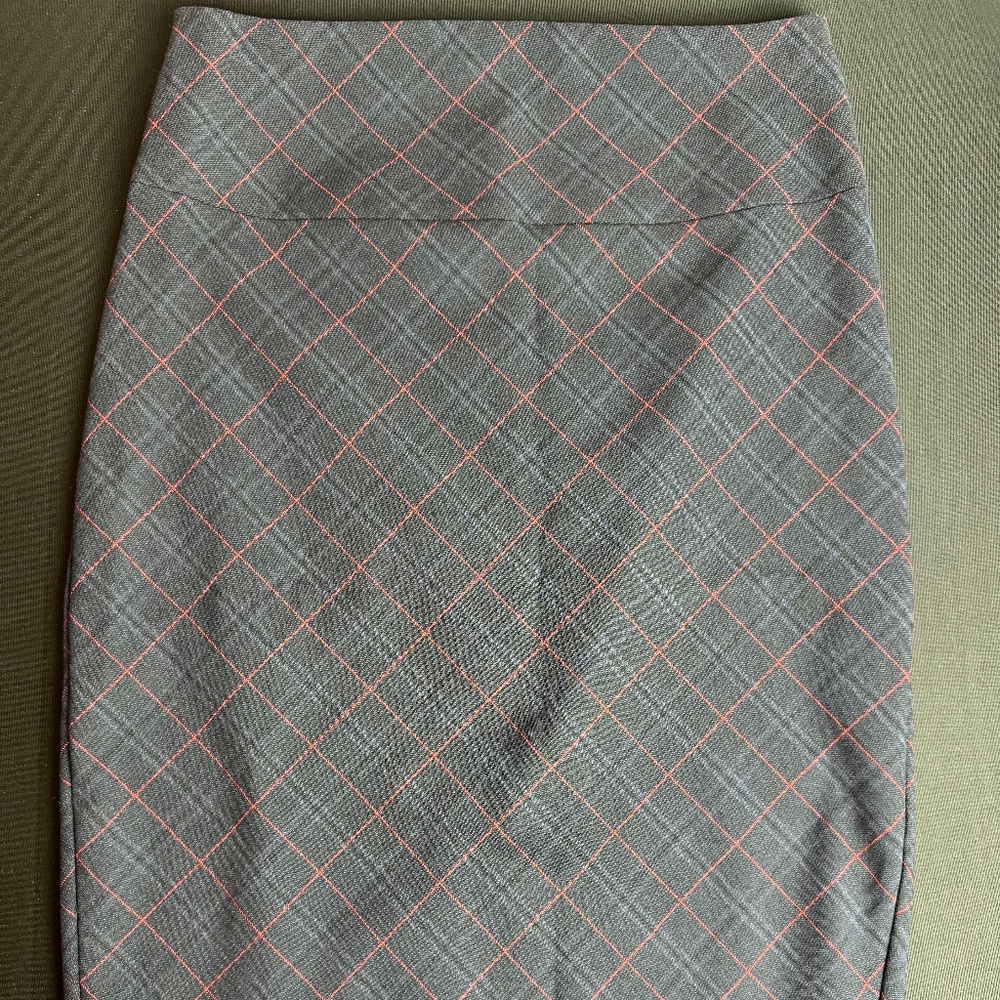 Express Plaid Pencil Skirt - Brand New Without Tags